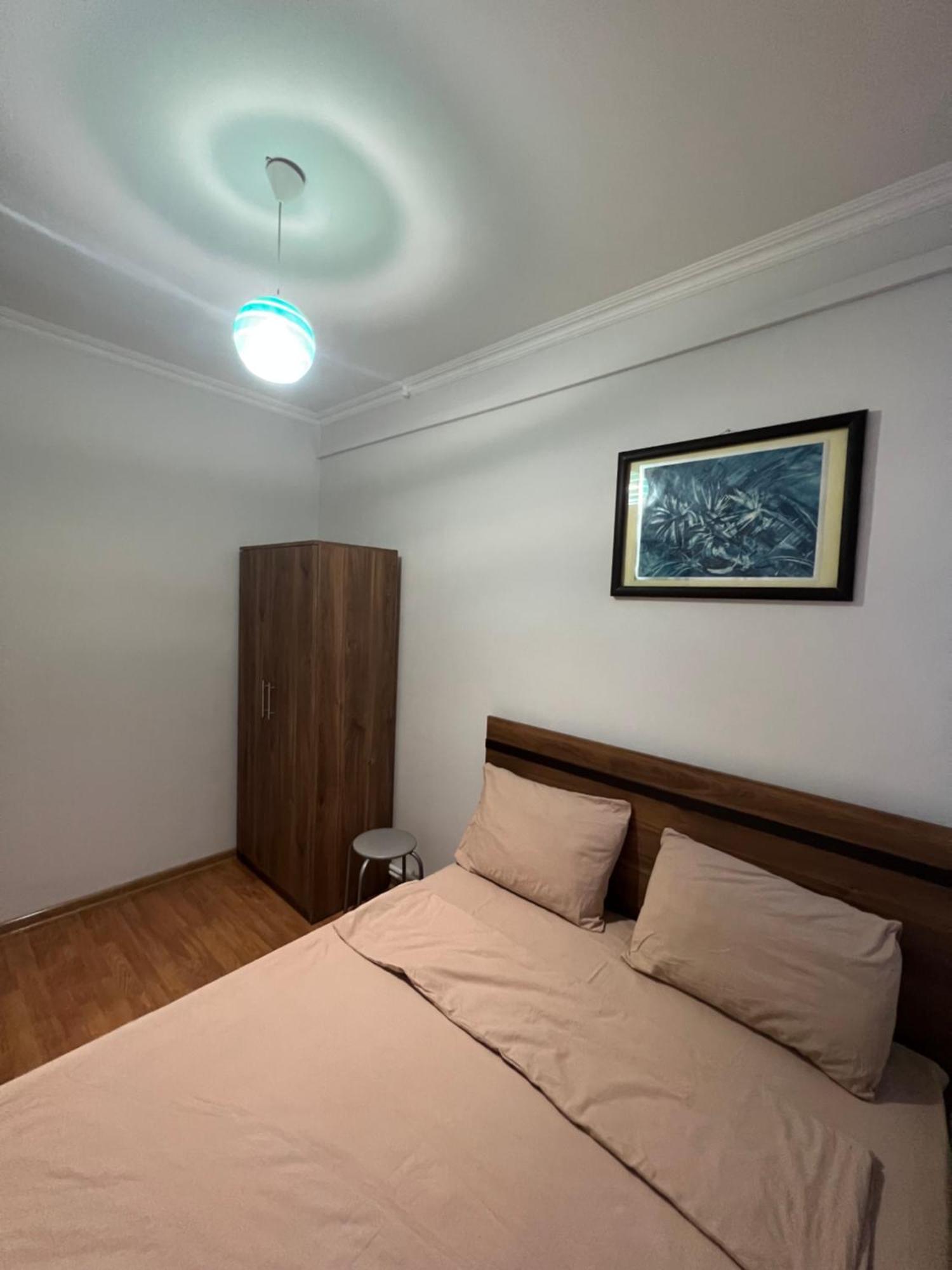 Guest House Northern Avenue エレバン エクステリア 写真